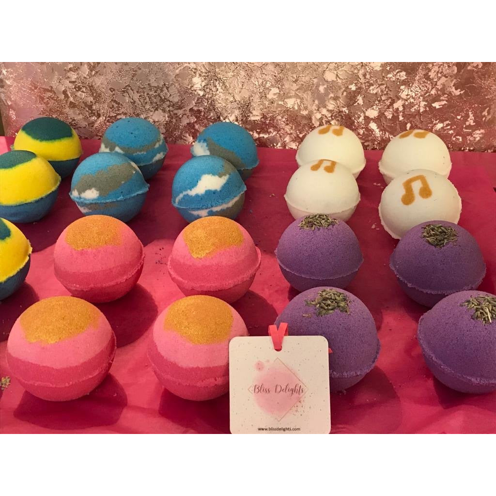 Stephanie Llanelli Cosmetics Vegan Bath Bombs | Cruelty- Free