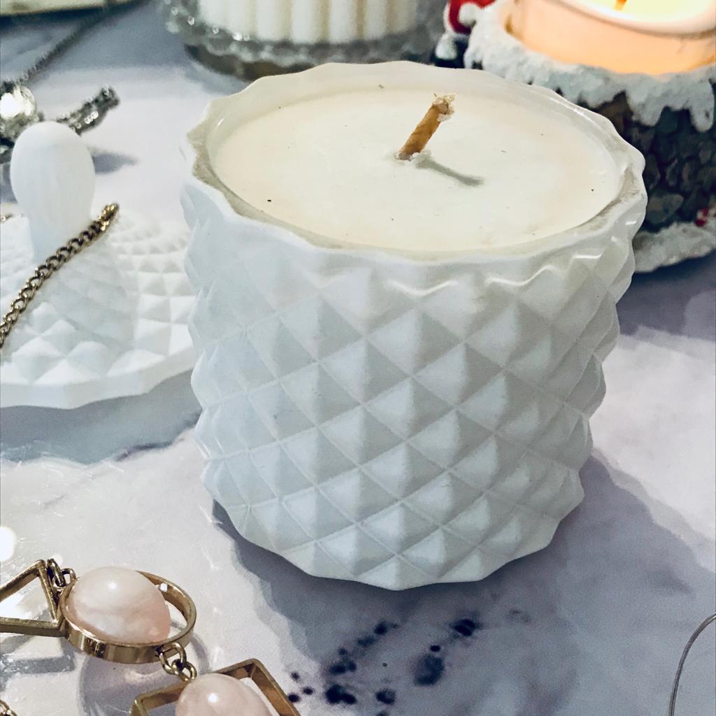 Bliss Delights White Diamond Candles | Eco & Vegan Soy Candle GEO