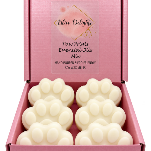 Bliss Delights 6 Animal Friendly Paw Print Wax Melts in a blush pink gift box.