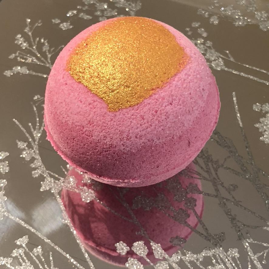 Stephanie Llanelli Cosmetics Peony Blush Bath Bomb | Cruelty-Free 
